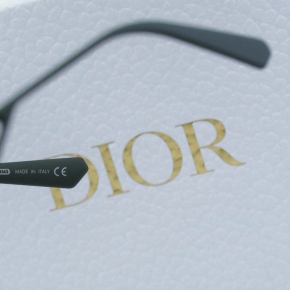 FINAL PRICE NEW DIOR 30MONTAIGNE S3U 56C0 MATTE GREEN/GREEN SUNGLASSES - Picture 8 of 13